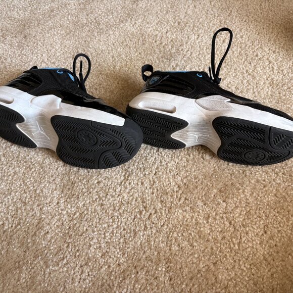 Nike Jordan Max Aura 6 Boys Size 6Y - Picture 4 of 4